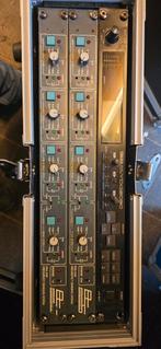 Yamaha Equalizer & 2x BSS Crossover in Flightcase, Ophalen of Verzenden, Gebruikt, Audio
