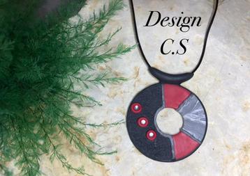 Ketting leer 2 mm met hanger gemaakt van Klei beschikbaar voor biedingen