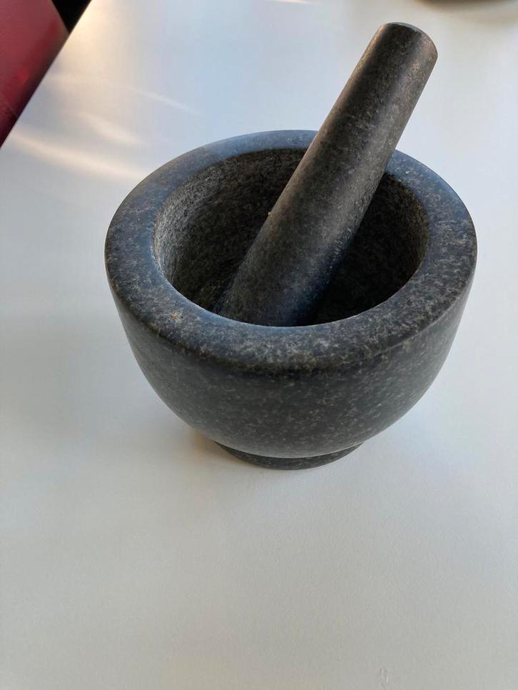 Vijzel, Huis en Inrichting, Keuken | Keukenbenodigdheden, Zo goed als nieuw, Ophalen of Verzenden