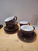 4 puntgave donkerbruine kopjes met schotel voor koffie/thee, Ophalen of Verzenden