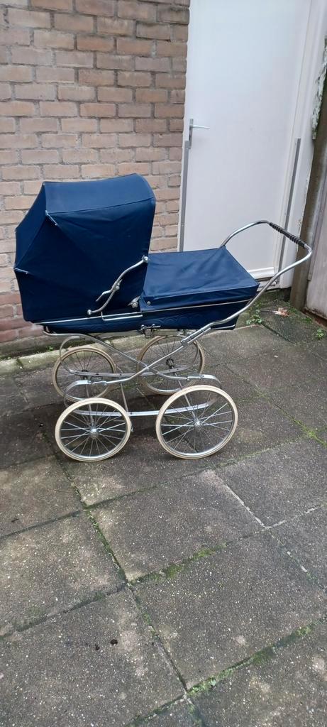 Vintage Silver Cross Blue Cord-coachwagen uit de jaren 70., Kinderen en Baby's, Kinderwagens en Combinaties, Zo goed als nieuw