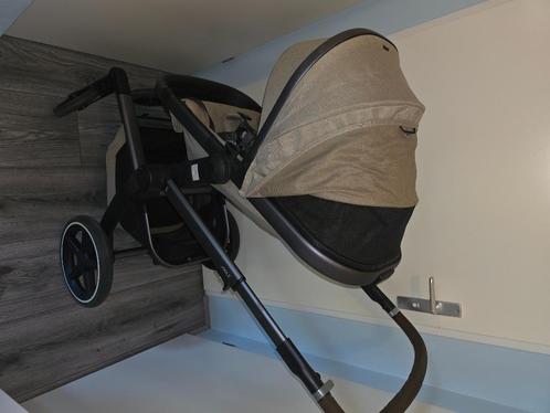 Joolz Day+ Timeless Taupe – Complete Kinderwagen, Kinderen en Baby's, Kinderwagens en Combinaties, Zo goed als nieuw, Kinderwagen