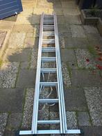 Ladder 3 x 11 treden | 3 x 310cm lichtgewicht, Doe-het-zelf en Verbouw, Ladders en Trappen, Ophalen of Verzenden, Zo goed als nieuw