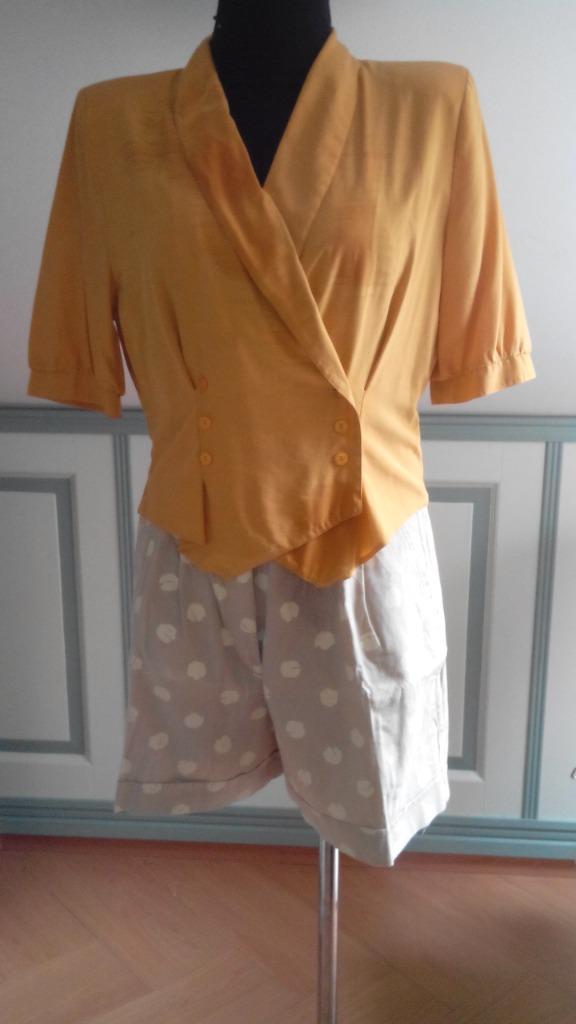 Zonnige bloes met overslag okergeel maat 38, Kleding | Dames, Blouses en Tunieken, Zo goed als nieuw, Maat 38/40 (M), Geel, Ophalen of Verzenden