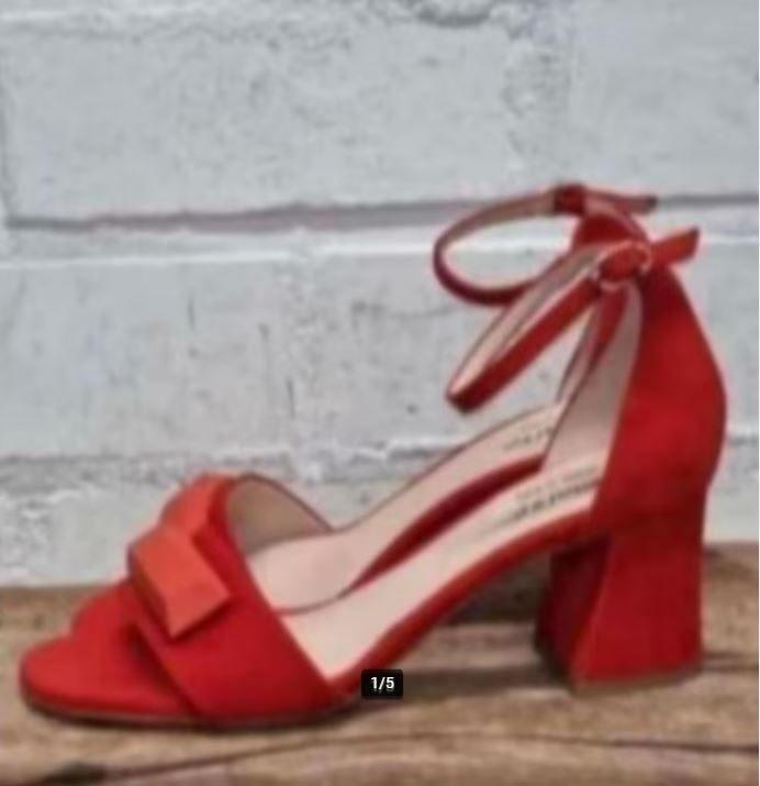 Louisa made in Italy - Leren sandalen maat 38 - Nieuw €149, Kleding | Dames, Schoenen, Nieuw, Pumps, Rood, Ophalen of Verzenden