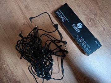 Fazley pedalboard voeding beschikbaar voor biedingen