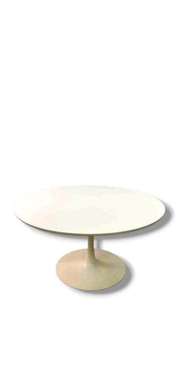Arkana tulip eettafel jaren '70 beschikbaar voor biedingen
