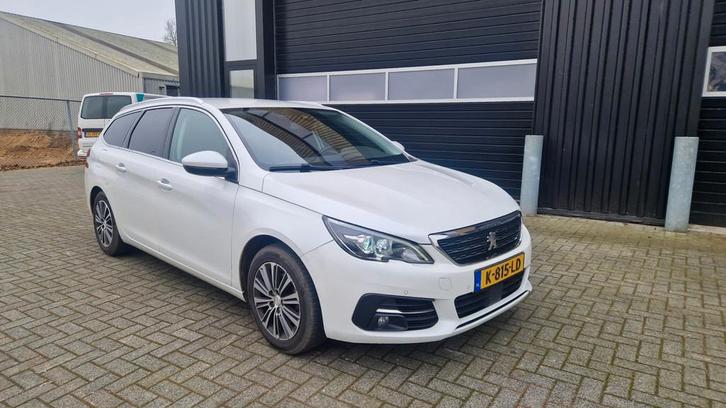 Peugeot 308 SW 1.2 PureTech Blue Lease Allure, Auto's, Peugeot, Bedrijf, Te koop, ABS, Achteruitrijcamera, Adaptive Cruise Control