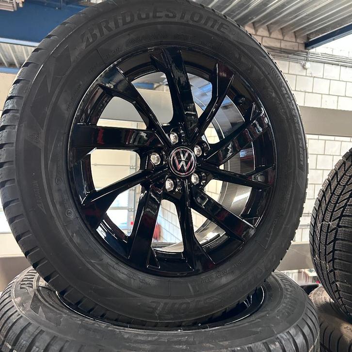 16 inch originele velgen + winterbanden VW T-Cross Taigo, Auto-onderdelen, Banden en Velgen, Banden en Velgen, Winterbanden, 16 inch
