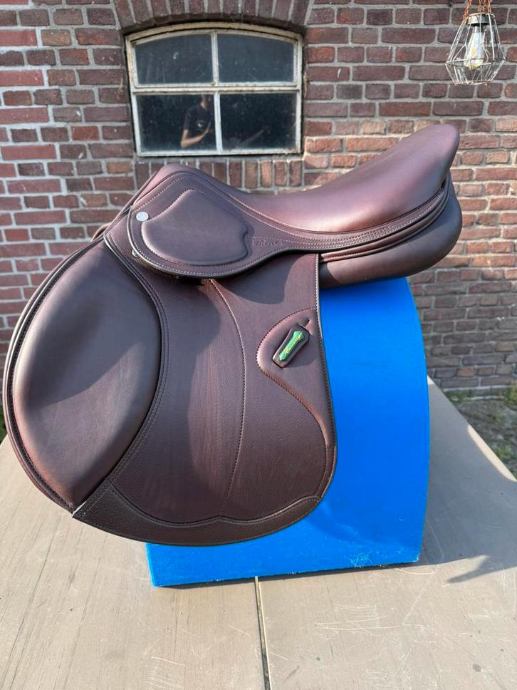 Amerigo DJ Pinerolo Springzadel, Dieren en Toebehoren, Paarden en Pony's | Zadels, Nieuw, Springen, Ophalen of Verzenden