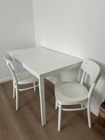 Te koop Vangsta ikea eettafel uitschuifbaar beschikbaar voor biedingen