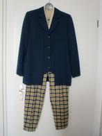 Compleet set van een apart jasje met blouse en lange broek., Kostuum of Pak, Maat 42/44 (L), Zo goed als nieuw, Verzenden
