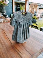 Betonnen beeld van meisjesjurk, Huis en Inrichting, Woonaccessoires | Overige, Ophalen of Verzenden, Gebruikt