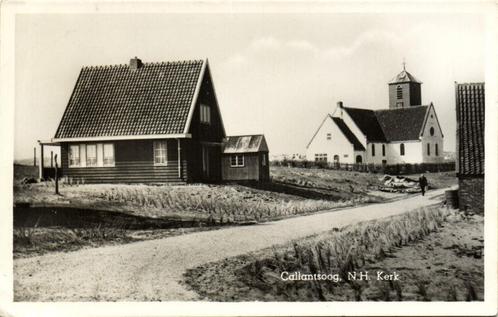 Callantsoog, N.H. Kerk - 195? gelopen, Verzamelen, Ansichtkaarten | Nederland, Gelopen, Overijssel, 1920 tot 1940, Ophalen of Verzenden