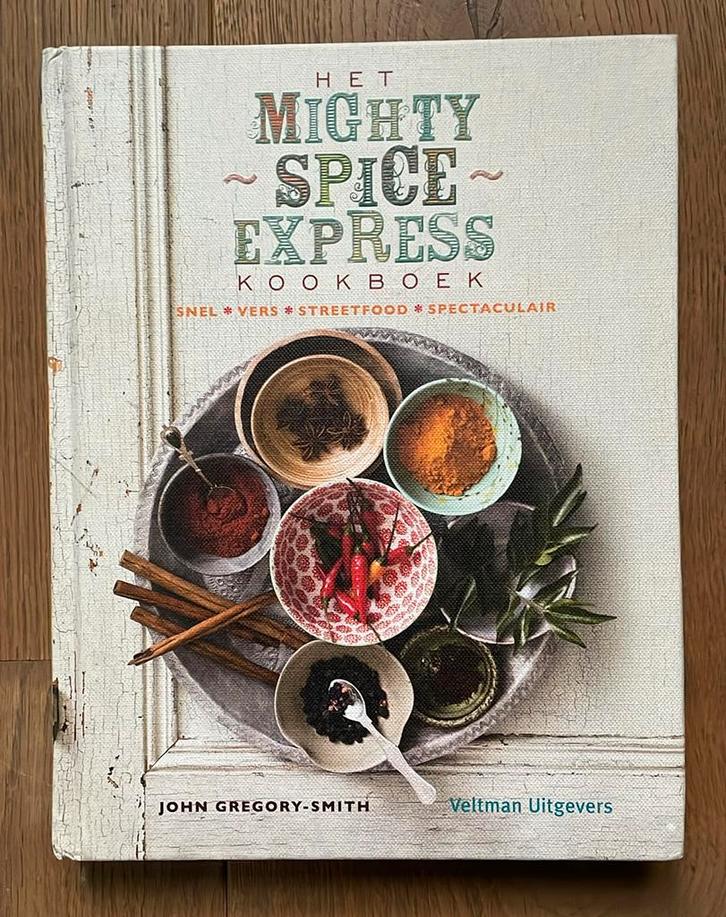 John Gregory-Smith - Het mighty spice express kookboek, Boeken, Kookboeken, Zo goed als nieuw, Azië en Oosters, Ophalen of Verzenden