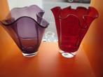 wave vaas rood glas 22 cm jaren 70 design retro, Huis en Inrichting, Gebruikt, ?, Glas, Minder dan 50 cm