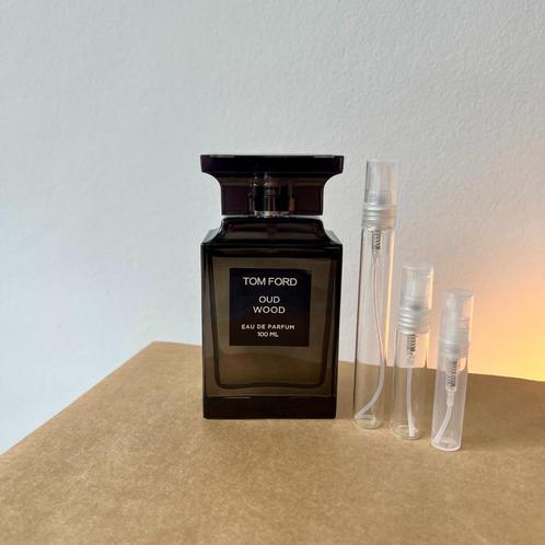 Tom Ford Oud Wood Sample - Snel Verzonden, Sieraden, Tassen en Uiterlijk, Uiterlijk | Parfum, Nieuw, Ophalen of Verzenden