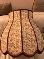 Grote vintage lampenkap, Huis en Inrichting, Lampen | Lampenkappen, Gebruikt, 25 tot 50 cm, Ophalen of Verzenden, Crème