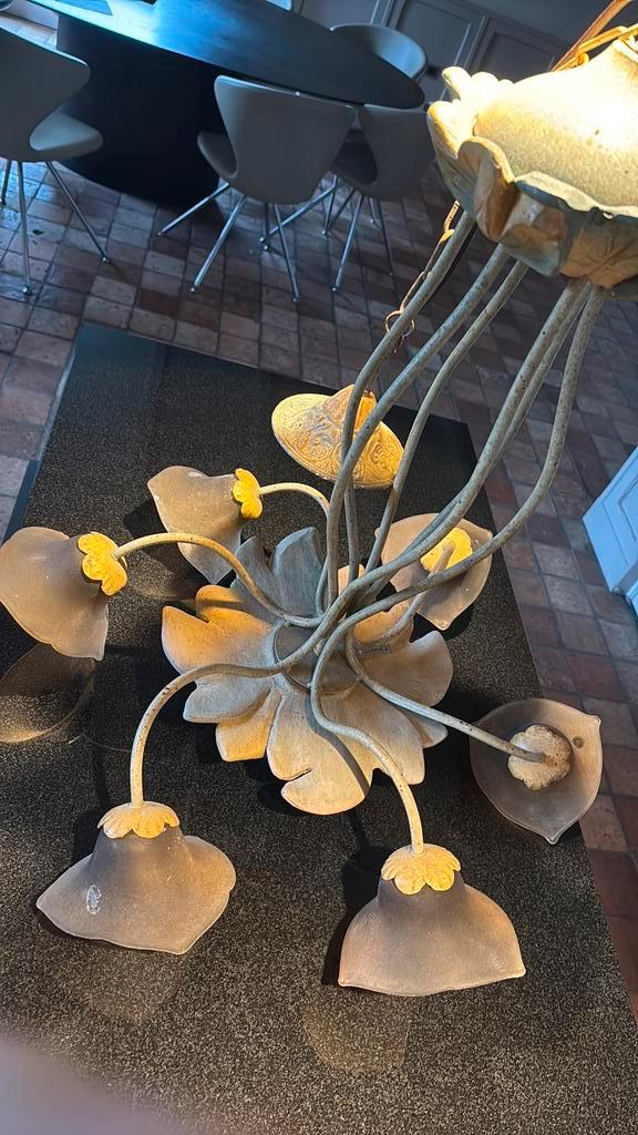 Terzani hanglamp met houtsnijwerk en murano kapjes, Huis en Inrichting, Lampen | Kroonluchters, Gebruikt, Glas, Hout, Ophalen