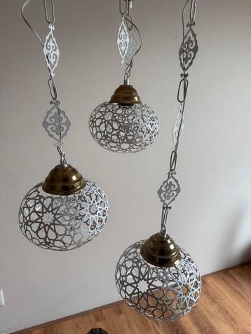 Vintage Hanglamp met 3 Lichtpunten beschikbaar voor biedingen
