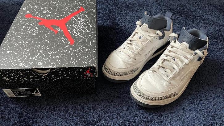 heren sneakers JORDAN SPIZIKE LOW maat 44,5 zo goed alsnieuw, Kleding | Heren, Schoenen, Zo goed als nieuw, Sneakers of Gympen