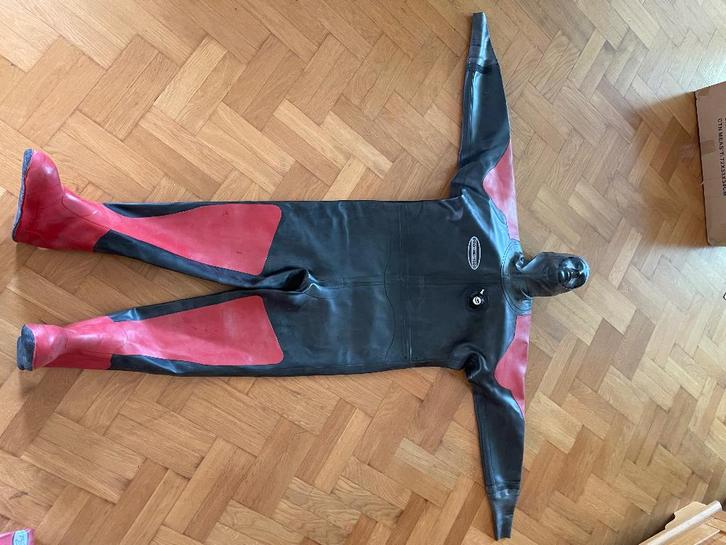 Gates Pro Hd1500 dry dive suit, Watersport en Boten, Duiken, Gebruikt, Duikpak, Verzenden
