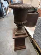 Franse vaas op sokkel - Cortenstaal look, Tuin en Terras, Tuinvazen, Ophalen, Nieuw