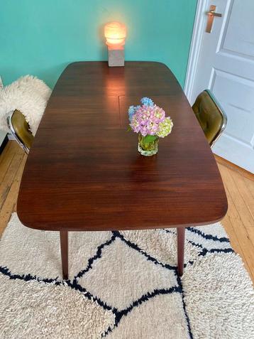 Midcentury Modern Uitschuifbare Houten Eettafel Vintage beschikbaar voor biedingen