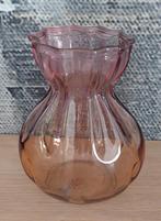 Vaas ( gekleurd glas) nieuw, Huis en Inrichting, Woonaccessoires | Vazen, Minder dan 50 cm, Nieuw, Glas, Ophalen