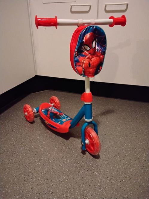 Spiderman kinderstep 3 wielen NIEUW, Fietsen en Brommers, Steps, Nieuw, Gewone step, Ophalen