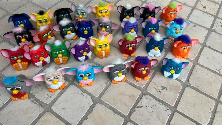 McDonalds happy meal furby Toys 1998 vintage, Verzamelen, Poppetjes en Figuurtjes, Zo goed als nieuw, Ophalen of Verzenden