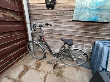 Rih omega elektrische fiets. Lees beschrijving. beschikbaar voor biedingen