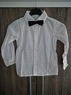 Prachtige blouse met strik | Jongen 🩵 | Maat 110/116 -NIEUW, Kinderen en Baby's, Kinderkleding | Maat 110, Ophalen of Verzenden