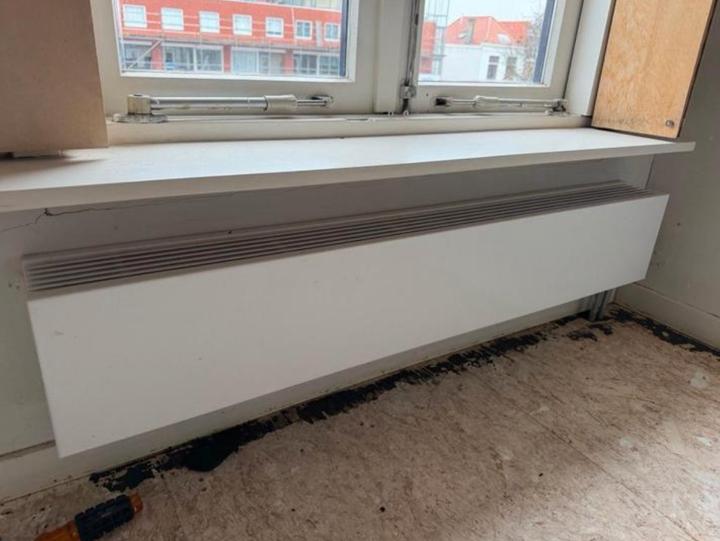 Jaga strada radiator 120x20, Doe-het-zelf en Verbouw, Ophalen, Minder dan 30 cm, Hoog rendement (Hr), Radiator