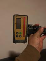 Topcon RL-H5A Roterende Laser + Topcon LS-100D ontvanger, Ophalen of Verzenden, Zo goed als nieuw, Overige meters