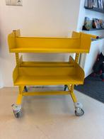 Boekenkar op wielen, Met plank(en), Gebruikt, 100 tot 150 cm, Bibliotheek