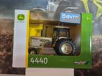 John deere 4440 gold edition 1:32, Hobby en Vrije tijd, Modelauto's | 1:32, Ophalen of Verzenden, Nieuw, Tractor of Landbouw, SIKU