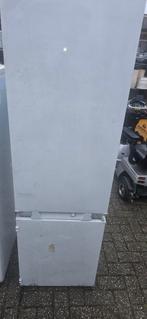 Hotpoint inbouwkoelkast zgan, Ophalen, 200 liter of meer, 160 cm of meer, Zo goed als nieuw