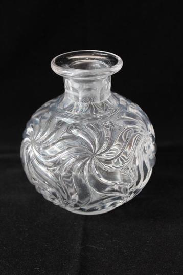 Antiek Baccarat Rozetten vaas c 1916 beschikbaar voor biedingen