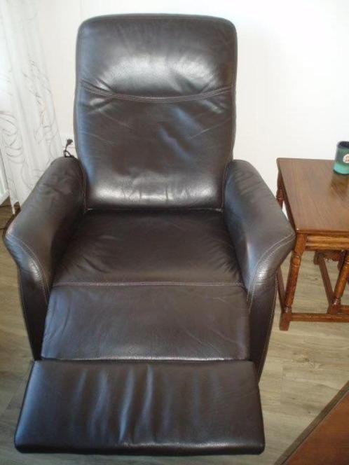relax elecrt. bed. Lere Stoel, Huis en Inrichting, Stoelen, Gebruikt, Eén, Leer, Metaal, Zwart, Ophalen