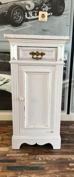 Kastje - wit, Huis en Inrichting, Kasten | Overige, Ophalen, Gebruikt