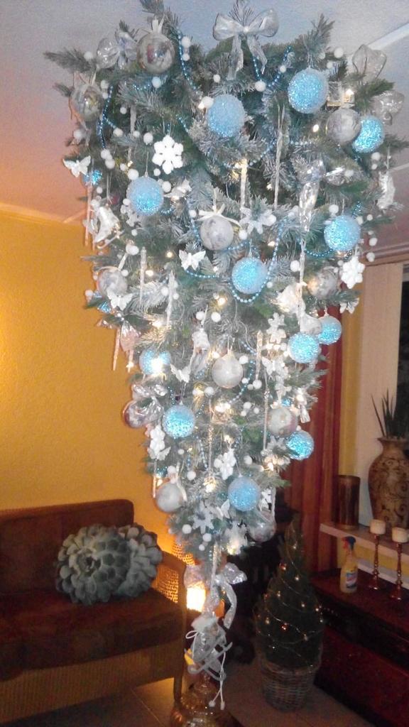 Mooie Plafond Kerstboom 1.50/1.00, Diversen, Kerst, Zo goed als nieuw, Ophalen