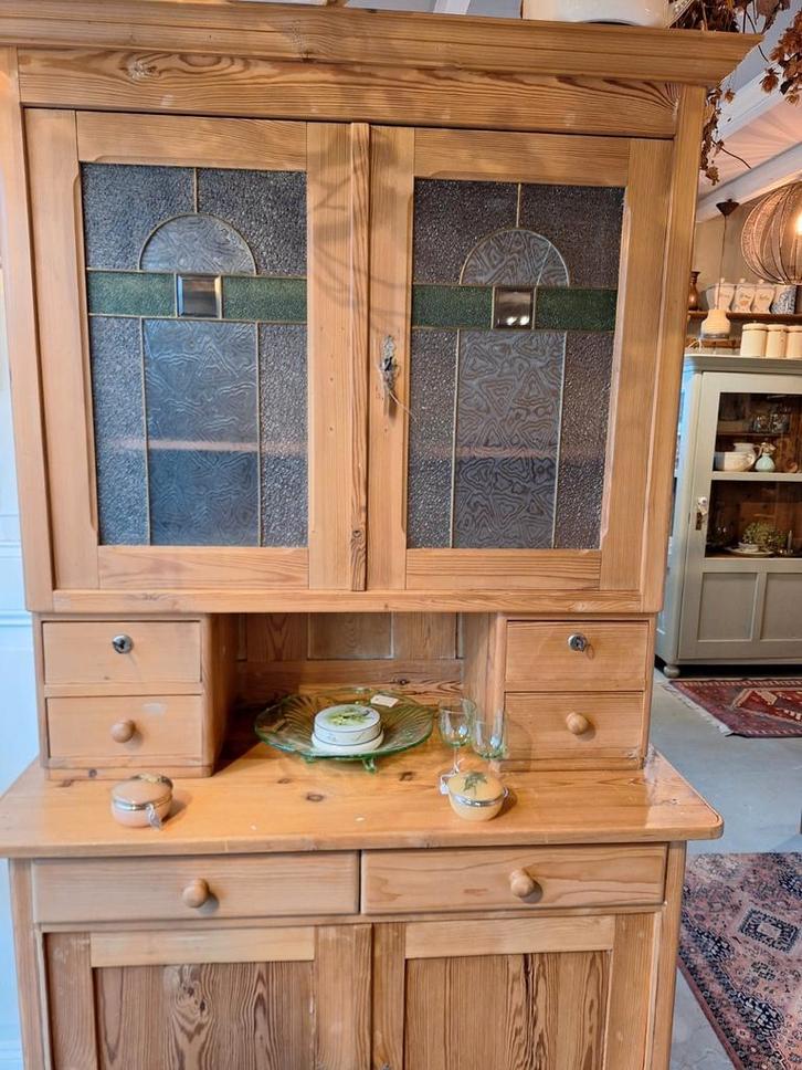 Antieke buffetkast met glas in lood, Huis en Inrichting, Kasten | Buffetkasten, Zo goed als nieuw, 100 tot 150 cm, 25 tot 50 cm