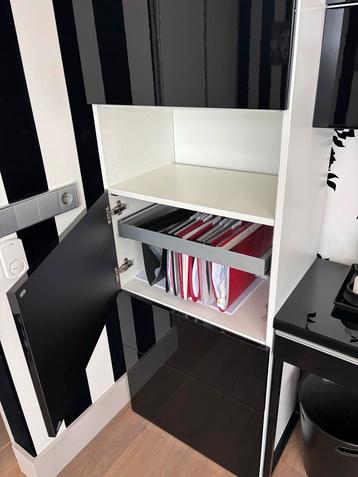 IKEA Besta bureau set hoogglans zwart 4 delig beschikbaar voor biedingen
