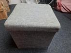 Poef veel opberg ruimte, Huis en Inrichting, Banken | Voetenbanken en Poefen, Ophalen, Vierkant, Minder dan 50 cm, Minder dan 50 cm