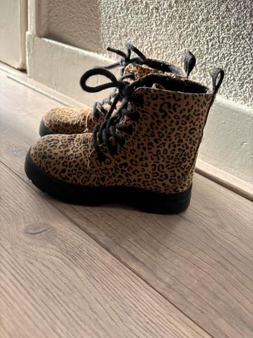 Zara tingerlaarsjes meisje maat 24 beschikbaar voor biedingen