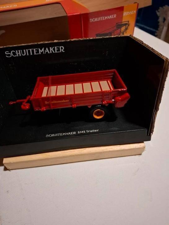 Schuitemaker SMS Trailer,  Universal Hobbies,  1:32, nieuw,, Hobby en Vrije tijd, Modelauto's | 1:32, Nieuw, Tractor of Landbouw