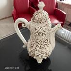 Capodimonte porseleinen schenkkan, Antiek en Kunst, Curiosa en Brocante, Ophalen