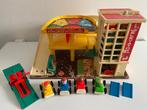 Fischer Price garage en nog meer, Ophalen, Gebruikt, Speelset