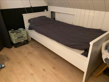 Eenpersoons bed incl matras